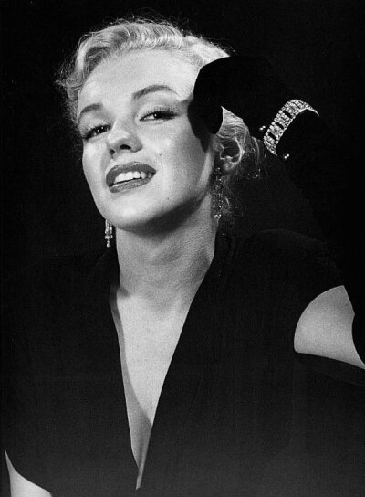 #Marilyn Monroe# Photos promotionnelles pour le film "The asphalt jungle" prisent par Ed CLARK. Marilyn by Ed Clark, 1950's ????