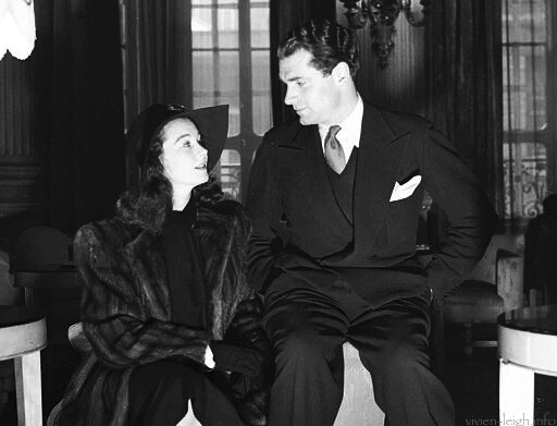 #Vivien Leigh# Vivien and Olivier waved goodbye to America on Dec. 28, 1940. They had been responsible for raising about a million dollars for British aid before they left. ​​​​