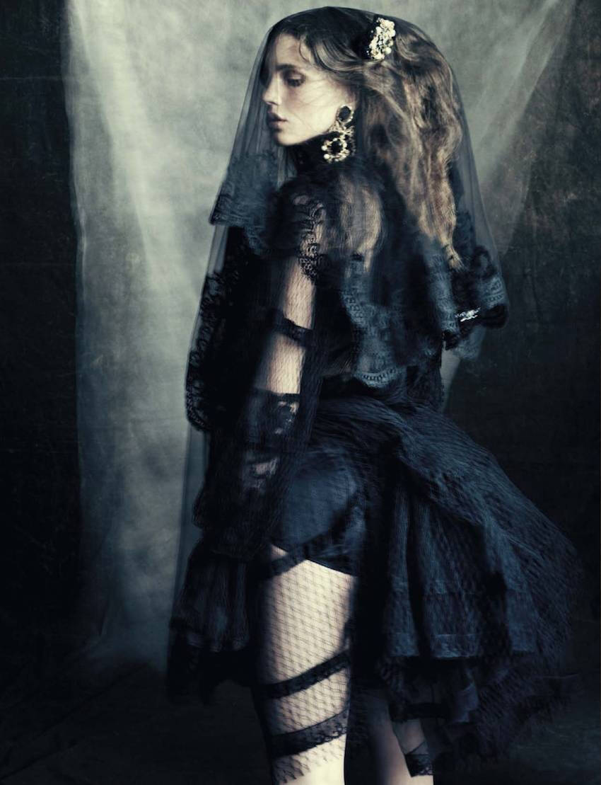 for vogue italia oct 2012 by paolo roversi 7415哥特式 67