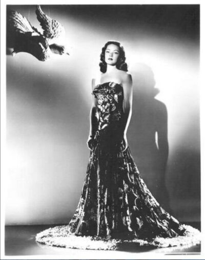 吉恩蒂尔尼
Gene Tierney
美国女演员.1920-1991年.20世纪99位女演员