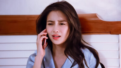 Angelababy杨颖
《创业时代》那蓝
cr:wb 深情眷美人