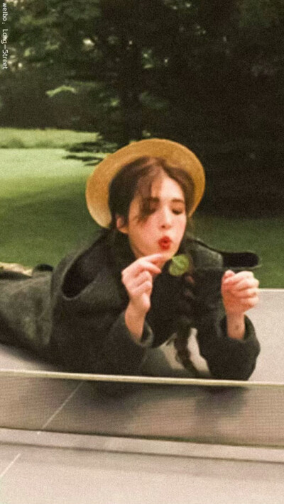 壁纸
往后余生
暴瘦是我
有钱也是我
——网易云热评《往后余生》 ​