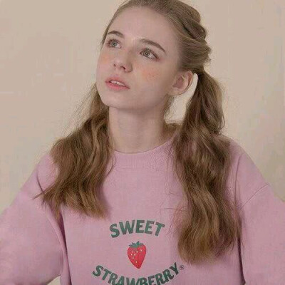 背景图（温柔粉色系）
最近睡得很坏
最好你搬过来