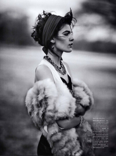 Melissa Stasiuk by Boo George for Vogue Japan June 2012 ​​​​