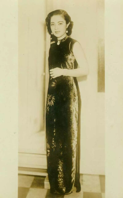 李香兰