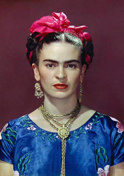 Nickolas Muray, Frida with Blue Satin Blouse, New York, 1939