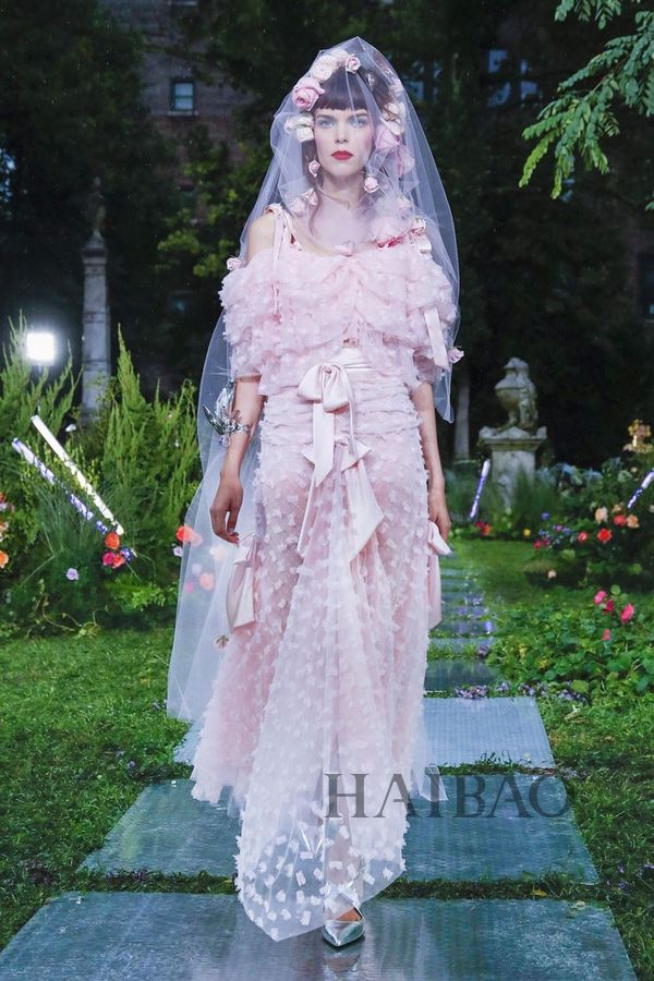 2019春夏纽约时装周：Rodarte