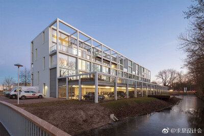 乌特勒支新建社区 superloft blok y 由房主亲自设计。#求是爱设计#