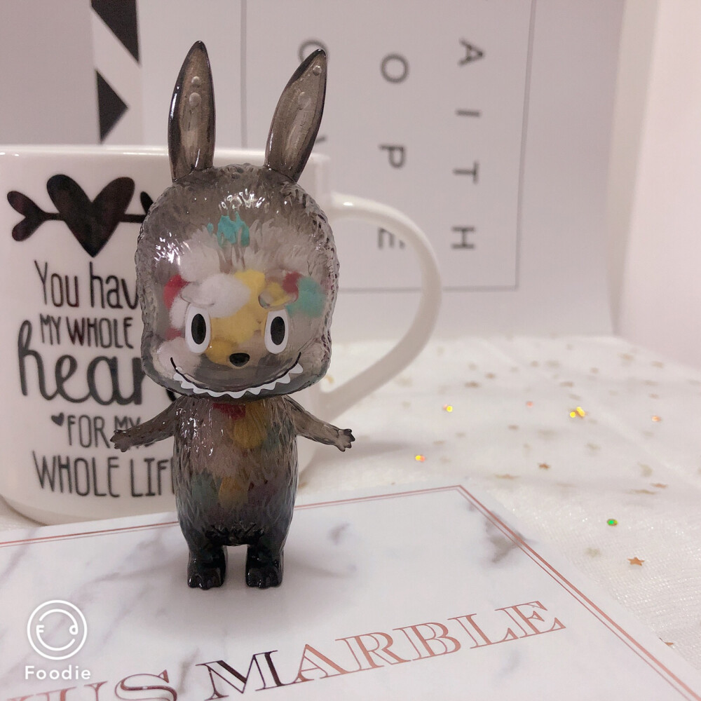 bts labubu 上海展会的。让朋友帮我带了一套。超级好看。