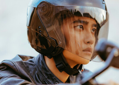 EXO 正规5辑
《DON’T MESS UP MY TEMPO》
2018.11.02
D.O 预告