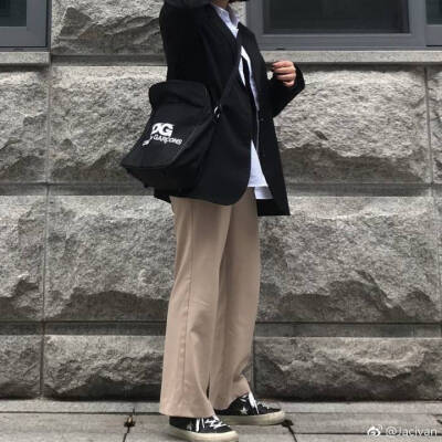  ♬︎*(๑ºั╰︎╯︎ºั๑)♡︎感觉自己可爱了一百倍