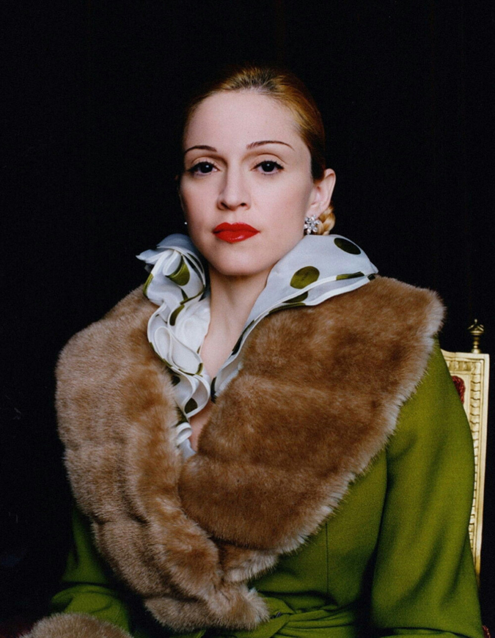 麦当娜饰演贝隆夫人的皮草造型