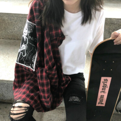 自截 拿图点赞 图源微博@梁子玥越