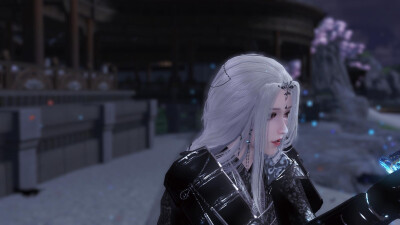 少年策马把鞭扬
高山流水
莫相忘