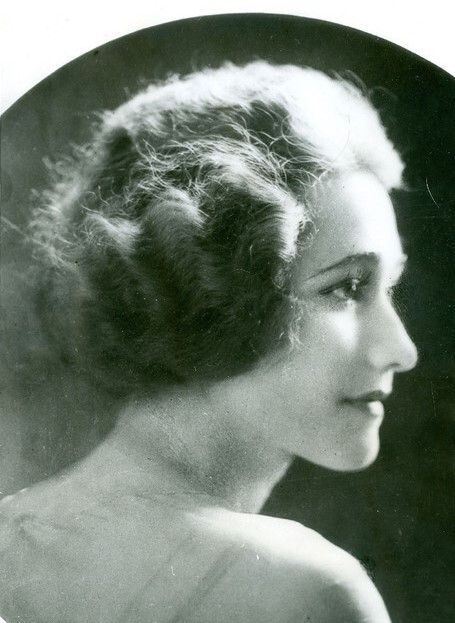 华莉丝 辛普森 ​