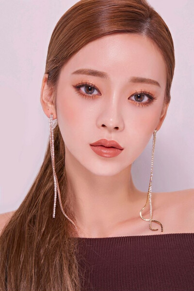 BEIGE CHUU WEAR FIT LIPSTICK #127 TRUE BRICK by ?(chuu) : ??? ??? ????? ?? ???? ?? ??? ???????? ??? ??!