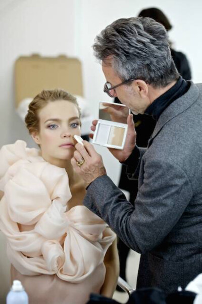 #Natalia Vodianova#behind the scenes of Guerlain campaigns 娇兰广告拍摄，期待成品 ?