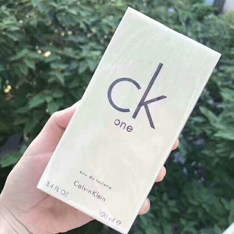 ck白色香水