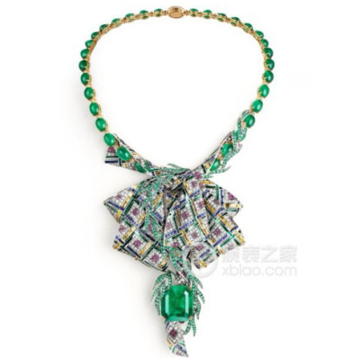 CHAUMET CHAUMET EST UNE FêTE PASTORALE ANGLAISE REFERENCE 083011 項(xiàng)鏈