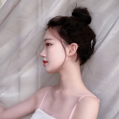 野洵 闺蜜女
喜收藏 禁二传。