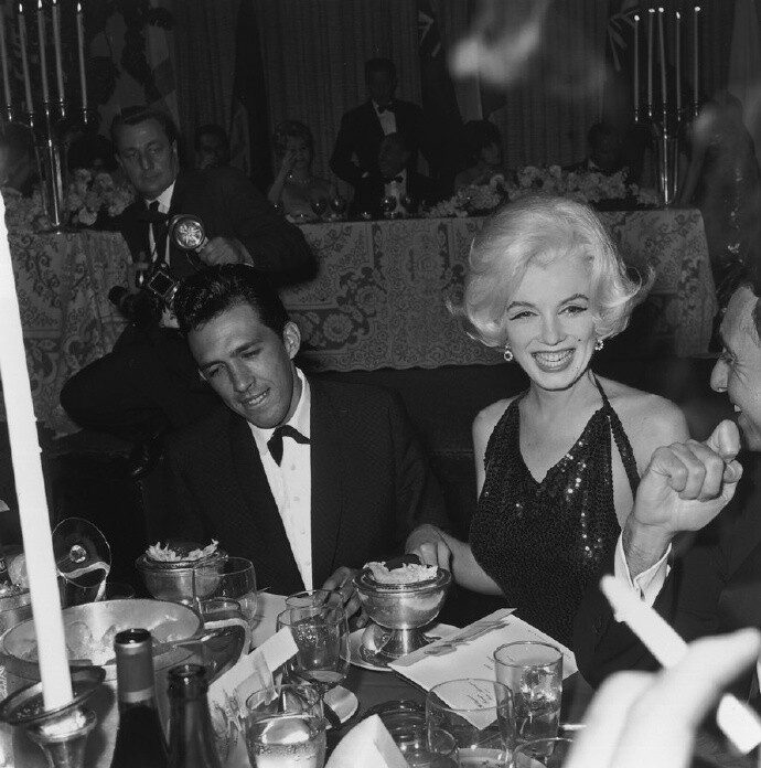 #Marilyn Monroe# at the Golden Globe Awards with screenwriter Jose Bolanos at the Beverly Hilton Hotel on March 5, 1962. 