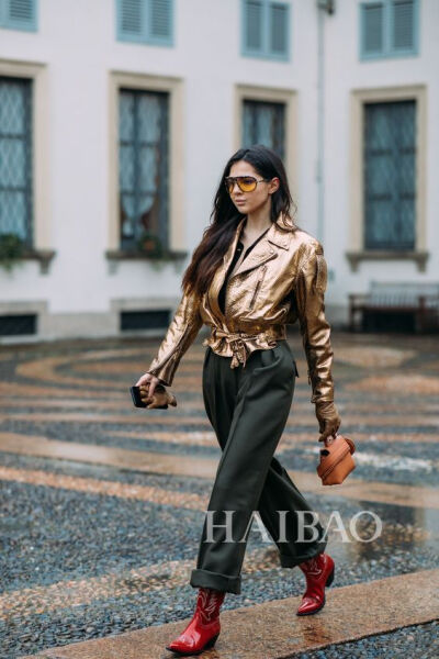 BY爱喝可乐的古娜小姐