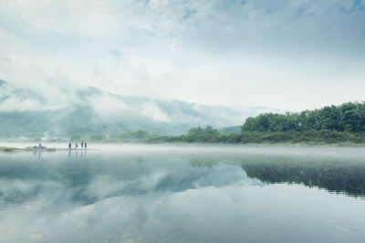 愿远行人都看见最美的风景，愿归来者终等到最美的风景。——林清玄