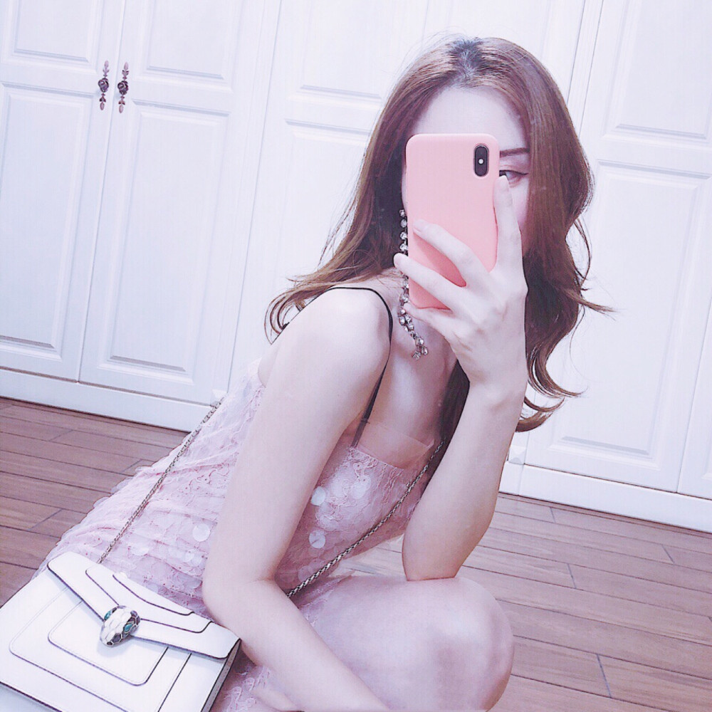 野洵女头手机控