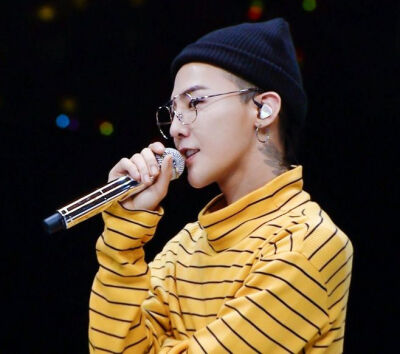 #G-Dragon 权志龙 GD#舞台表演高清图cr:logo