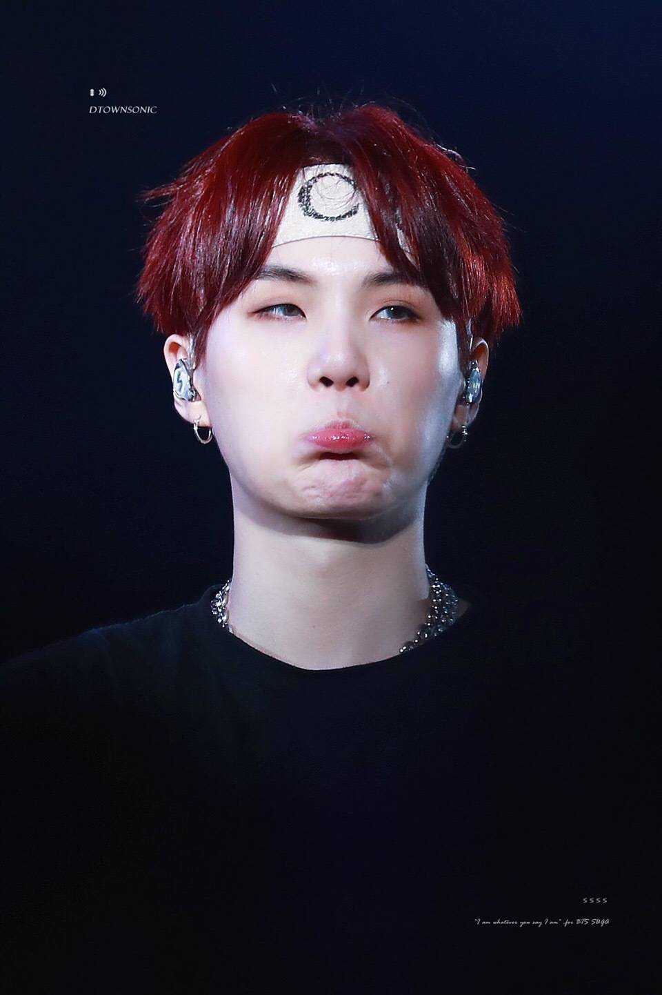 闵玧其 SUGA