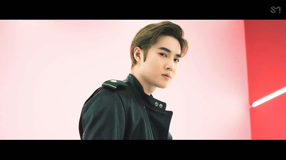 #和exo携手同行# #EXO#
181031 EXO正规五辑《DON’T MESS UP MY TEMPO》
TEMPO MV 预告 截图 Part.1
