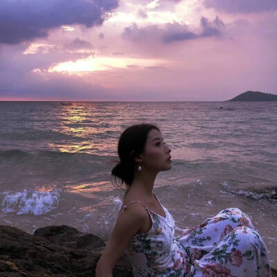 女生头像by茨酒