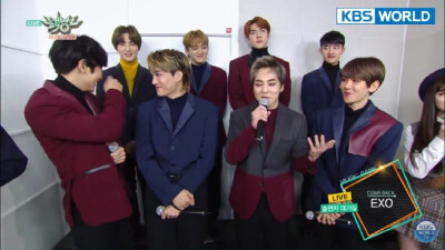 灿白 初舞台后台采访 我滴妈盯着看好甜啊啊啊啊