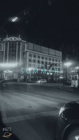 四下无人的街，随意飘零的灵魂