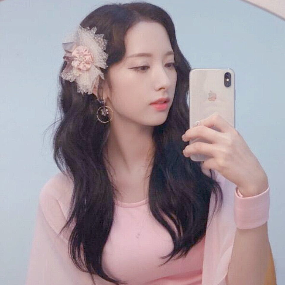 金枝妍bona.自截自调
by宋姬礼
