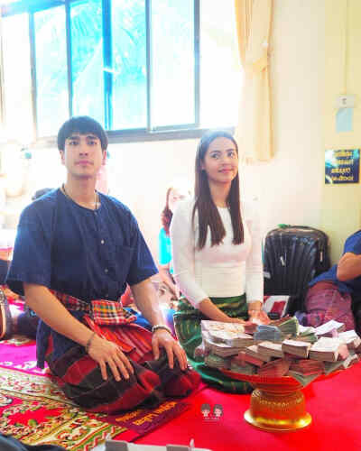 Yaya Urassaya Sperbund-Barry Nadech Kugimiya/naya