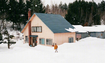 这个冬天，带上喜欢的人一起去北海道看雪吧。❄️