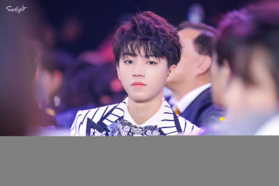 #王俊凯#+#TFBOYS王俊凯#+#TFBOYS#+cr＋SUNLIGHT王俊凯日光站