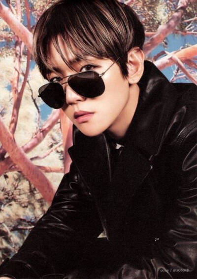 #边伯贤# #BAEKHYUN# #EXO#
壁纸 背景 头像 锁屏 五辑
EXO The 5th Album DON'T MESS UP MY TEMPO