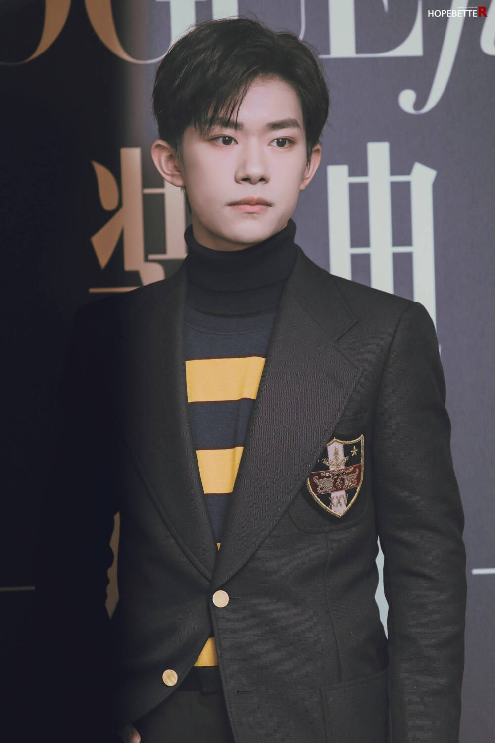 #易烊千玺 #tfboys vogue film时装电影盛典 高清 帅气