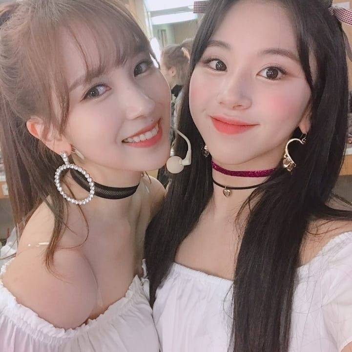 181108