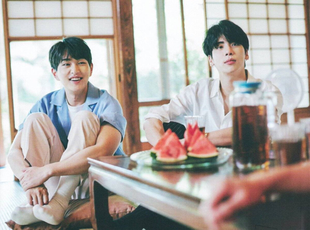 SHINee