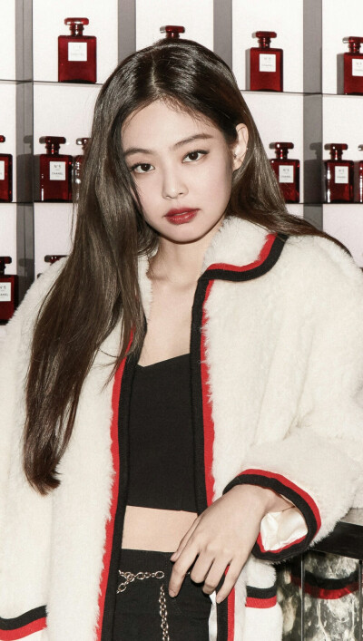 JENNIE cr.西米变圆了