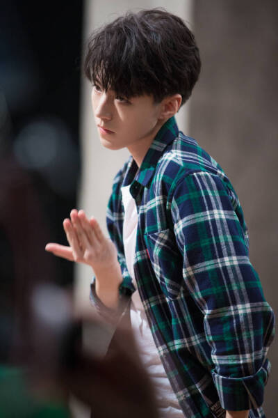 会发光的王俊凯