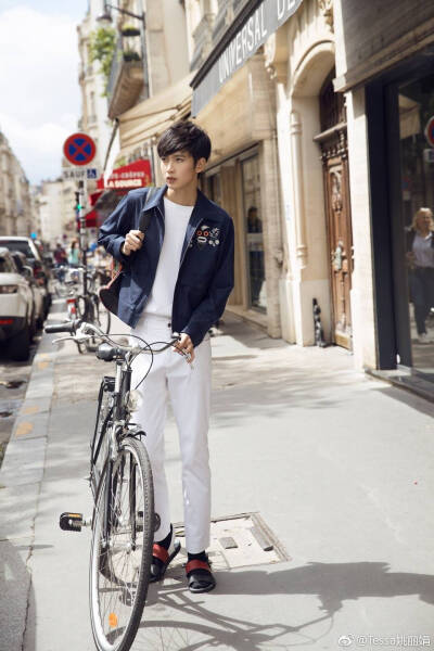 陈宥维，小哥哥