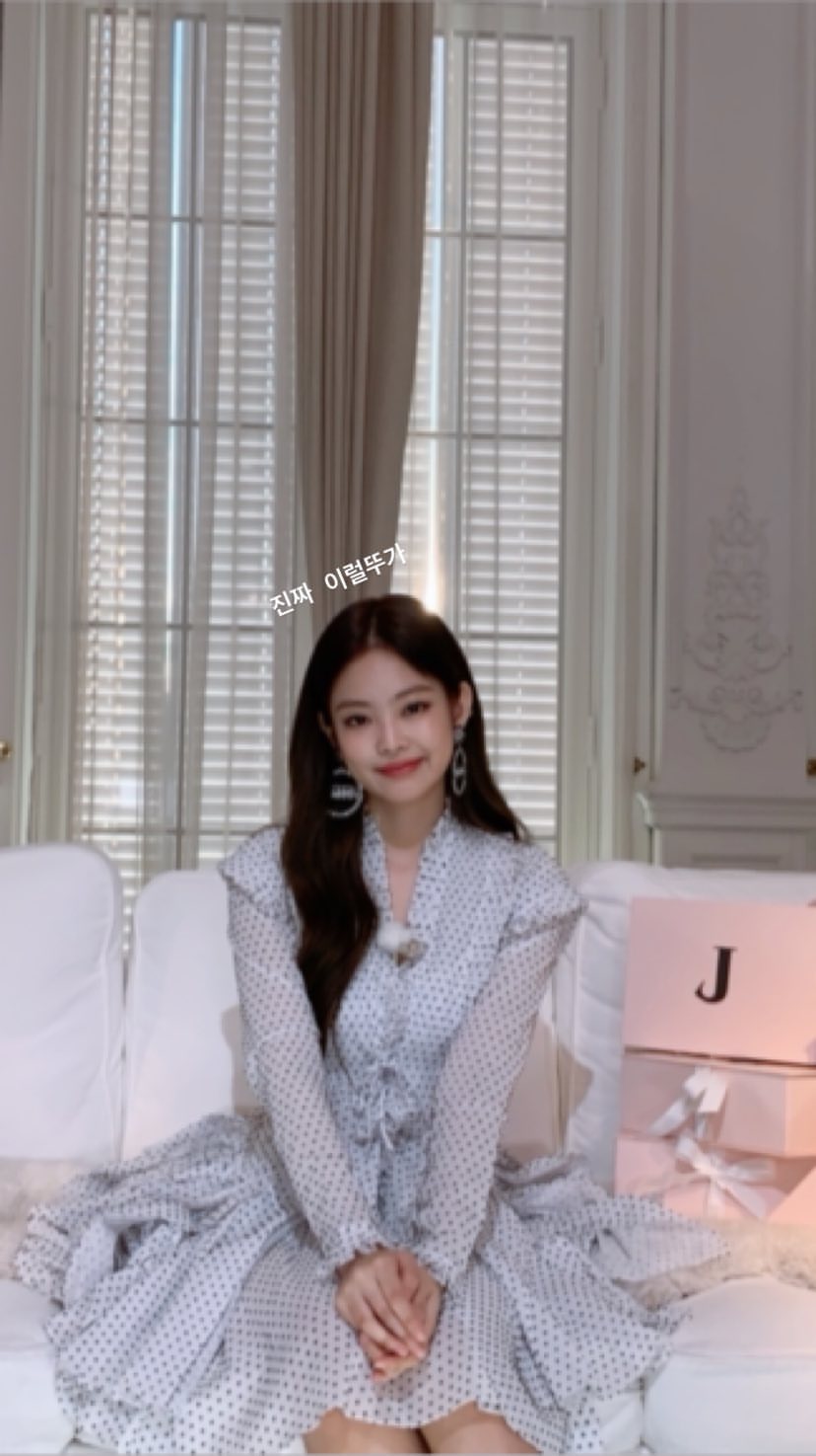 BLACKPINK金智妮JENNIE