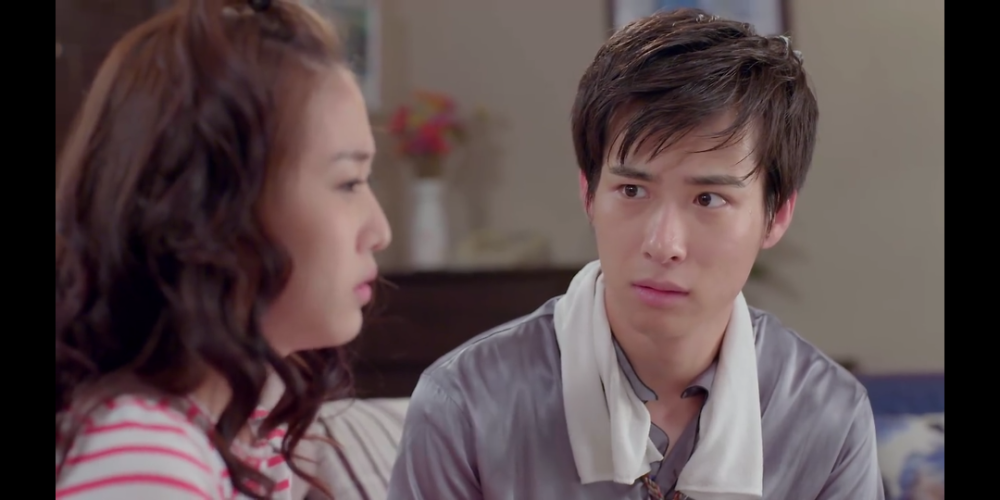 吴昊泽是在我叫郝聪明之笨蛋爱上两个你这部电视剧演的是两个角色，第一个是池氏集团公司的池墨总裁，还有一个是温柔体贴可爱暖男的宋晓晓。