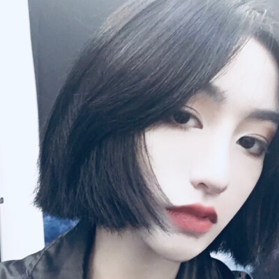 想想还是不爱你比较好 吃的好睡得好 还可以笑