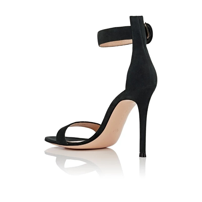 Gianvito Rossi
麂皮踝带凉鞋
¥5673.05