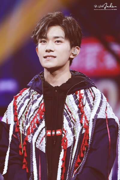 #易烊千玺 #TFBOYS 天猫双十一晚会 高清 帅气
